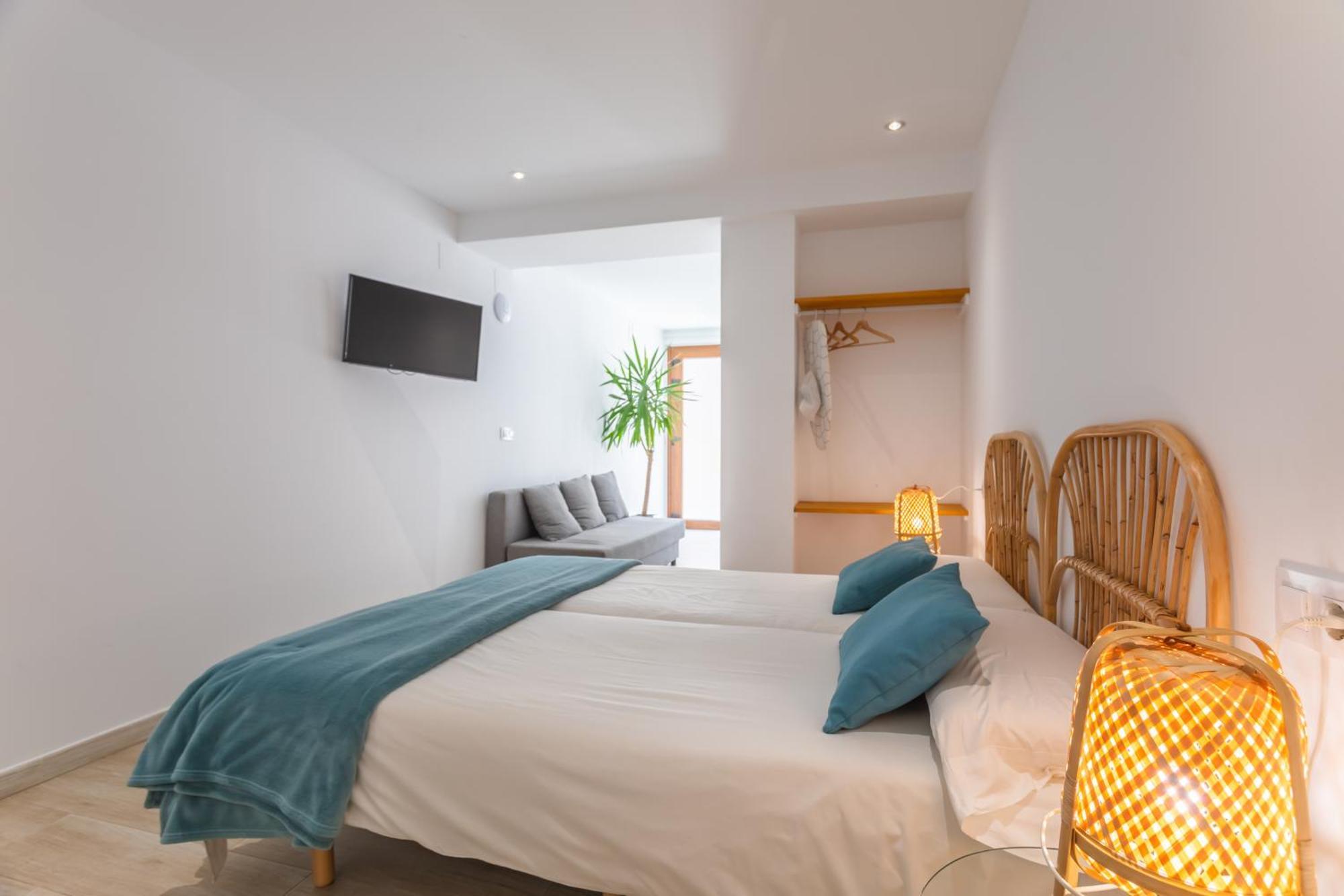 Malabau Beach House Tarifa Luaran gambar