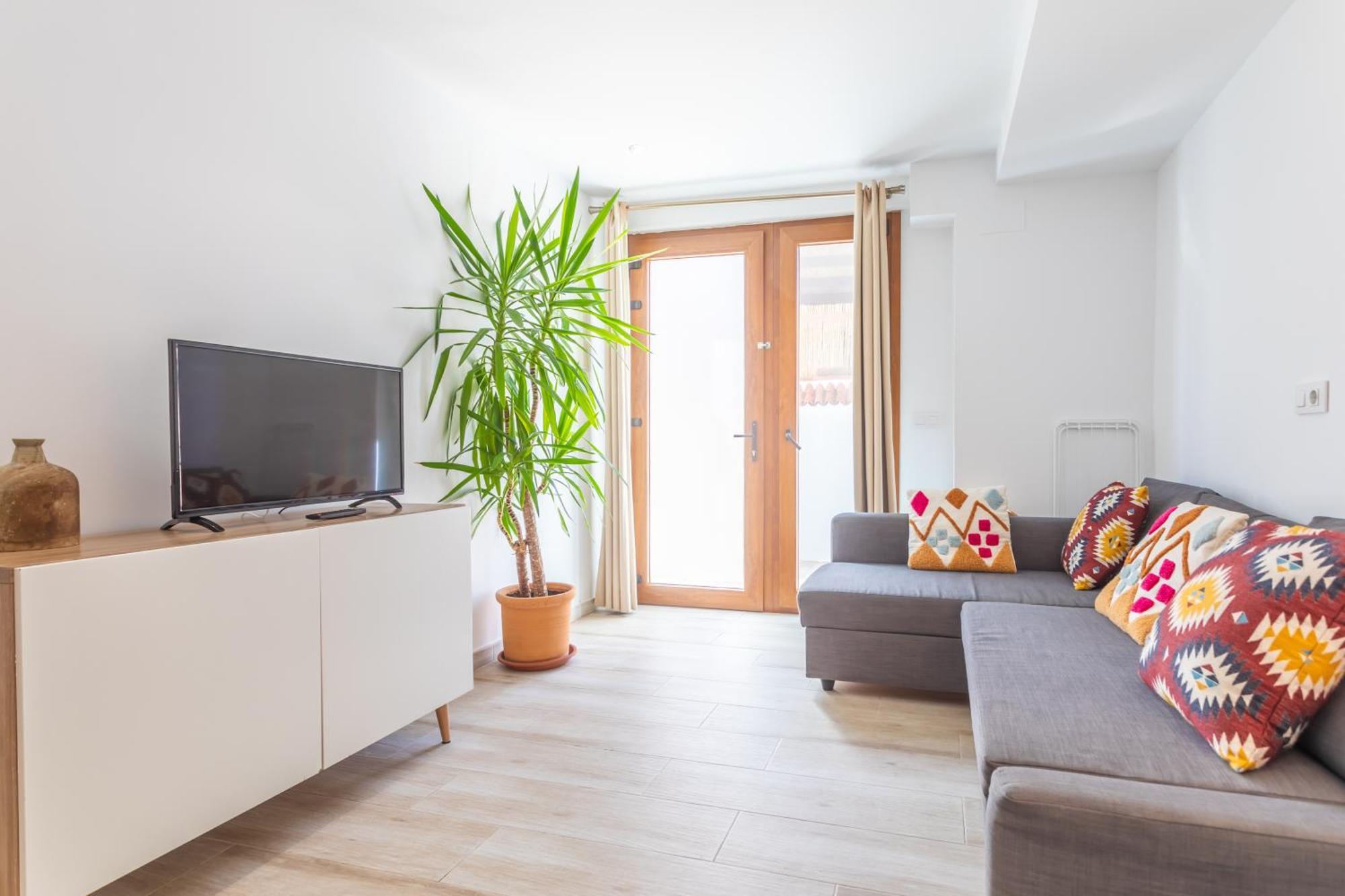 Malabau Beach House Tarifa Luaran gambar