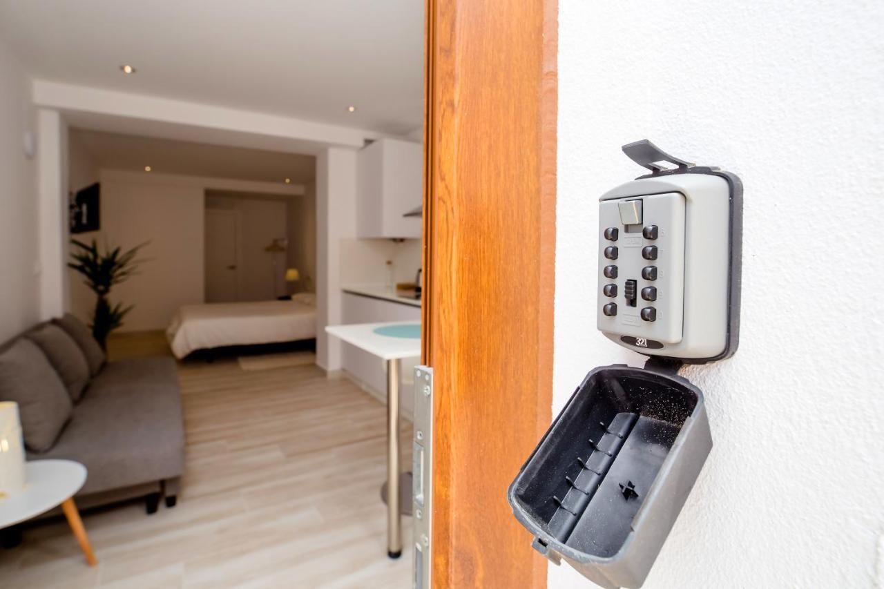 Malabau Beach House Tarifa Luaran gambar